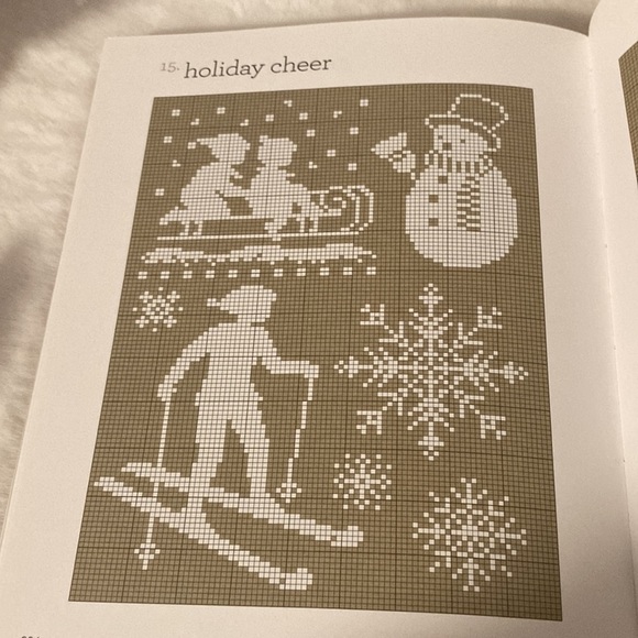 2009 A Rainbow Of Stitches Paperback Book - Picture 7 of 15